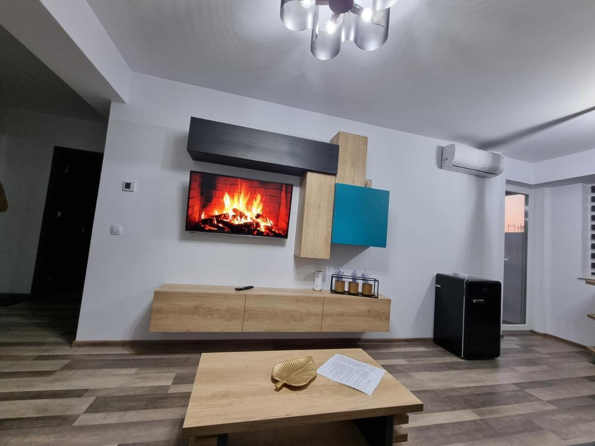 Luxury Apartments Bacău Exterior foto