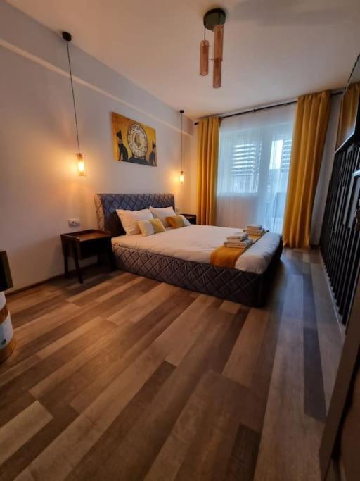 Luxury Apartments Bacău Exterior foto